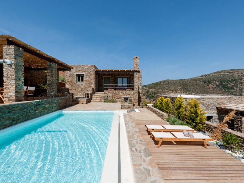 Elite Villas for Rent in Greece